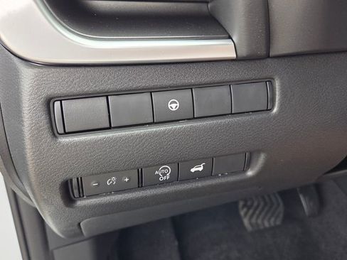 New 2026 Nissan Rogue SV w/ Cold Weather Package FWD image 26