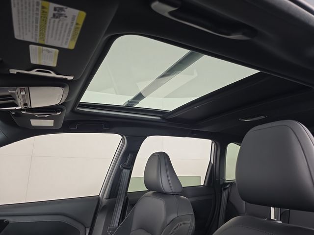 Certified 2025 Subaru Forester Touring AWD/4WD image 23