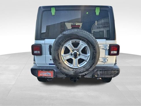 Used 2019 Jeep Wrangler Unlimited Sport S image 7
