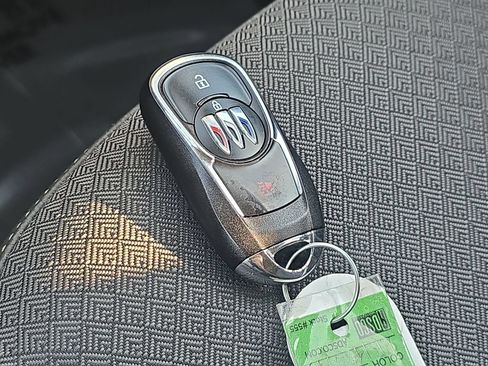 Used 2024 Buick Encore GX Preferred w/ Advanced Technology Package FWD image 35