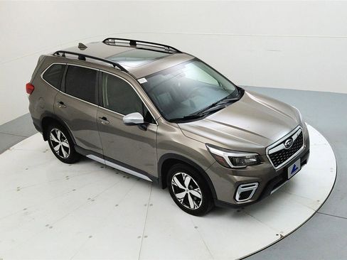 Used 2021 Subaru Forester Touring image 14
