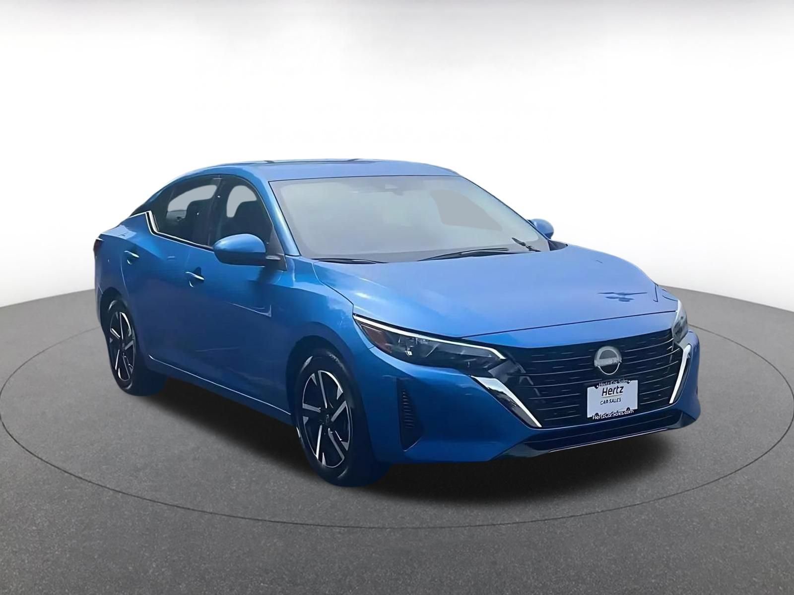 Used 2025 Nissan Sentra SV FWD image 3