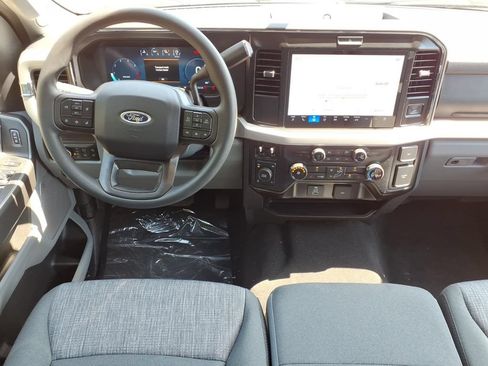 New 2026 Ford F350 XLT w/ XLT Premium Package AWD/4WD image 17