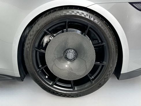 Certified 2023 Porsche 911 GT3 RWD image 27