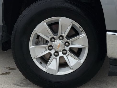 Used 2025 Chevrolet Silverado 1500 LT AWD/4WD image 9