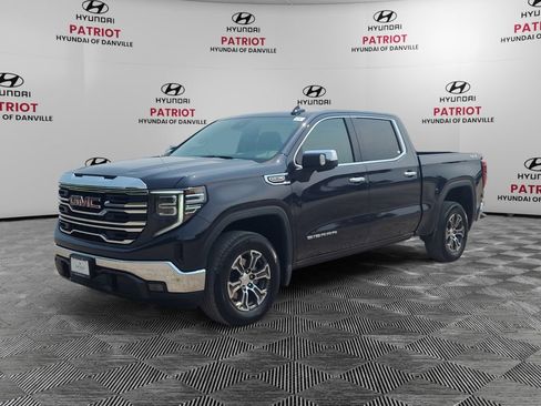 Used 2025 GMC Sierra 1500 SLT AWD/4WD image 7