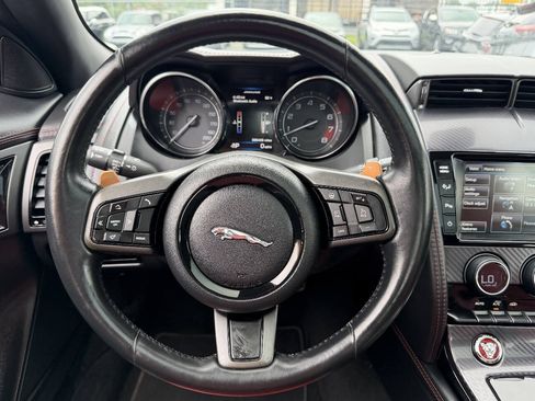 Used 2015 Jaguar F-TYPE R RWD image 13