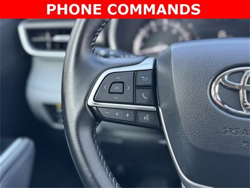 Certified 2022 Toyota Highlander XLE image 31