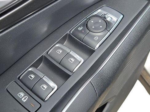 New 2026 Kia Sorento EX FWD image 16
