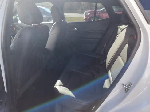 Used 2025 Chevrolet Trax RS w/ Driver Confidence Package image 10