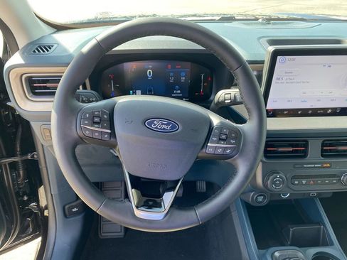 New 2026 Ford Maverick Lariat image 18