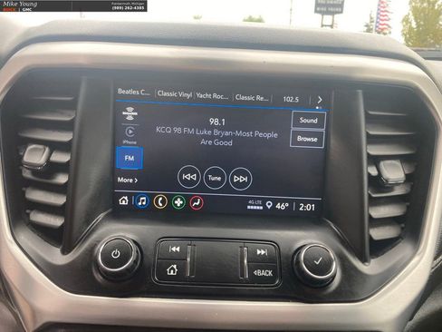 Used 2022 GMC Acadia SLE FWD image 24