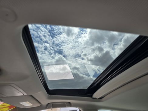 Used 2020 Honda Accord EX image 12