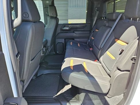 New 2026 GMC Sierra 2500 AT4 AWD/4WD image 14