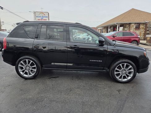 Used 2014 Jeep Compass Limited w/ Sun/Sound Group image 6