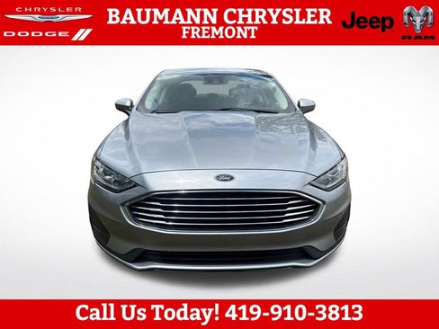Used 2020 Ford Fusion SE FWD image 8