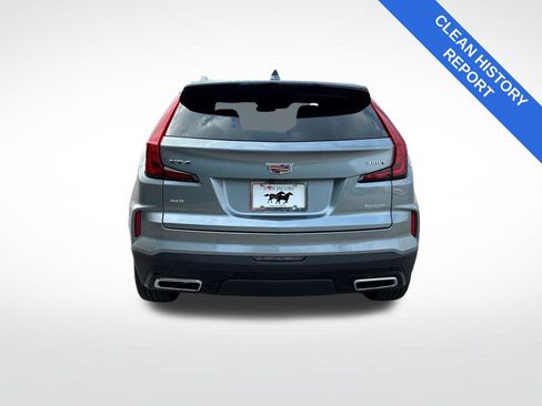 Used 2024 Cadillac XT4 Premium Luxury AWD/4WD image 4