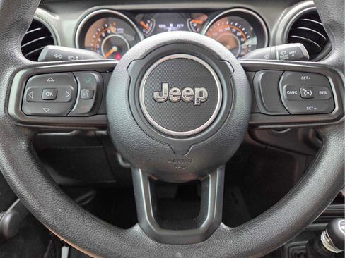 Used 2023 Jeep Gladiator Sport w/ Trailer Tow Package AWD/4WD image 30