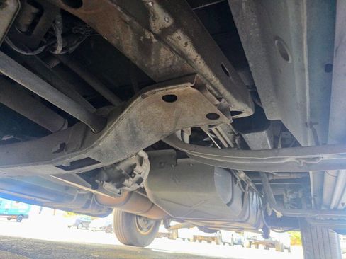 Used 2000 Chevrolet Astro Passenger AWD image 27