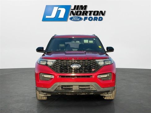 Used 2020 Ford Explorer ST w/ Premium Technology Package image 8