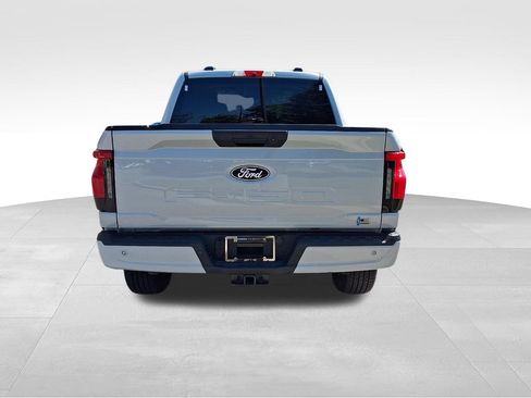 Used 2025 Ford F150 Lightning Flash AWD/4WD image 5