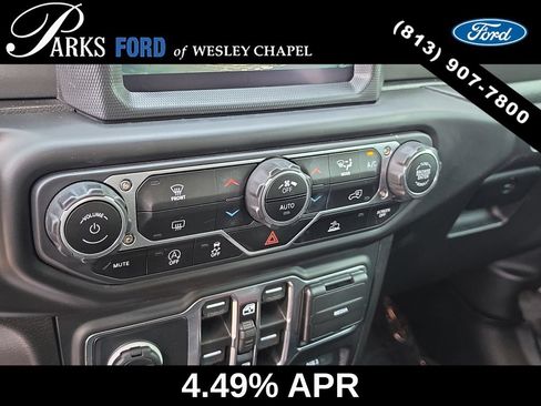 Used 2022 Jeep Wrangler Unlimited Sport AWD/4WD image 21