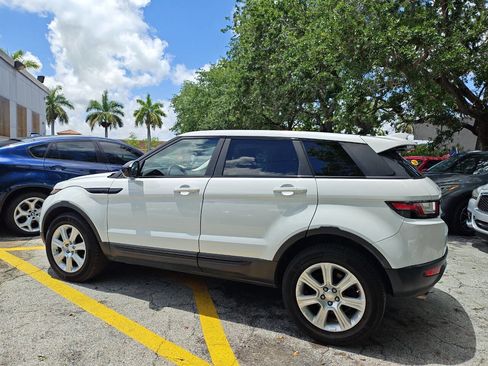 Used 2018 Land Rover Range Rover Evoque SE AWD/4WD image 6