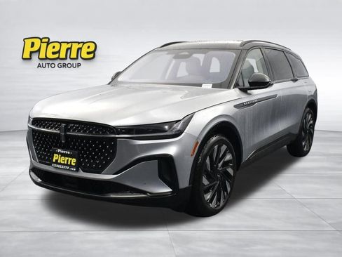 New 2026 Lincoln Nautilus Reserve w/ Jet Appearance Package image 1