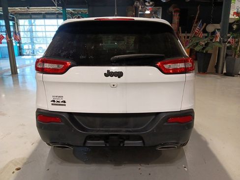 Used 2017 Jeep Cherokee High Altitude image 7