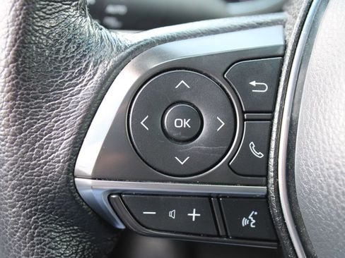 Used 2020 Toyota Avalon XLE w/ Moonroof Package FWD image 13