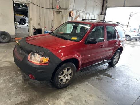Used 2005 Ford Escape Limited AWD/4WD image 13