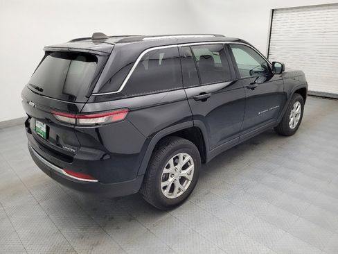 Used 2023 Jeep Grand Cherokee Limited image 10