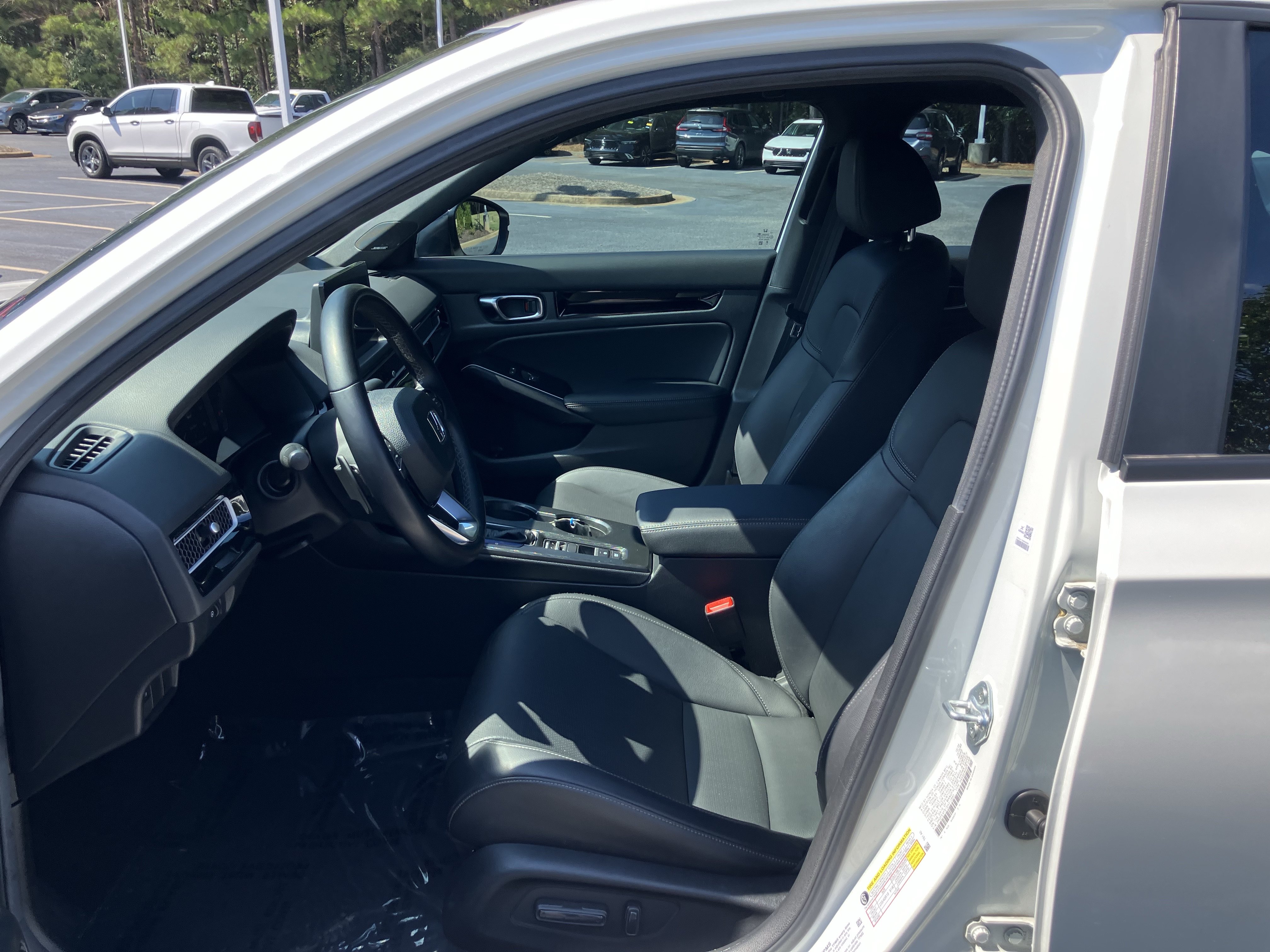 Certified 2025 Honda Civic Sport Touring image 16