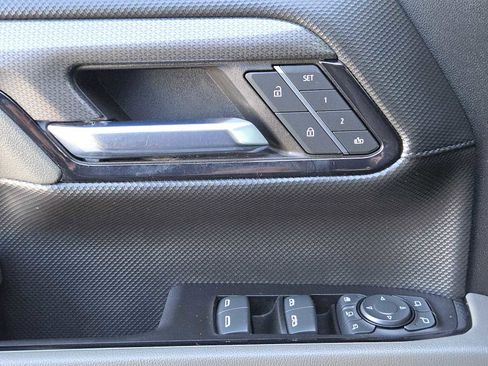 Certified 2024 Chevrolet Silverado 2500 ZR2 w/ Technology Package image 21