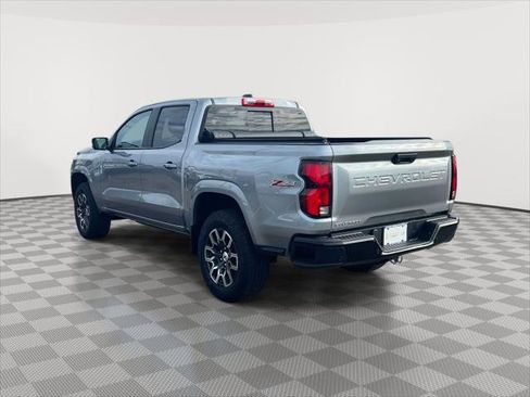 Used 2023 Chevrolet Colorado Z71 w/ Z71 Convenience Package 2 image 7