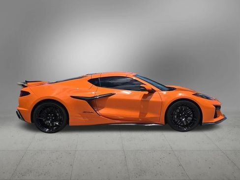 Used 2024 Chevrolet Corvette Z06 w/ Battery Protection Package RWD image 7