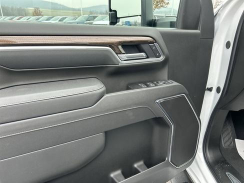 New 2026 Chevrolet Silverado 2500 LT w/ Trail Boss Package image 20