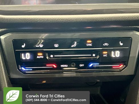 Used 2022 Volkswagen Tiguan SE R-Line AWD/4WD image 9