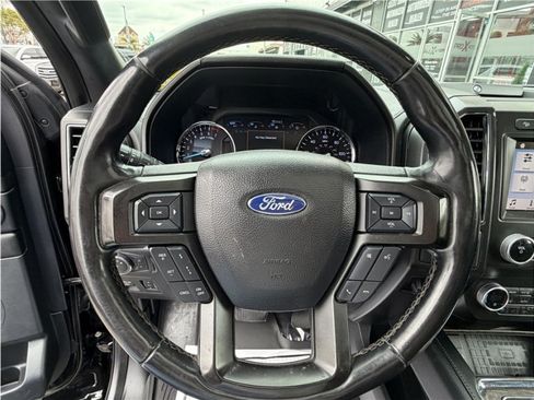 Used 2019 Ford Expedition Limited w/ Equipment Group 301A AWD/4WD image 33