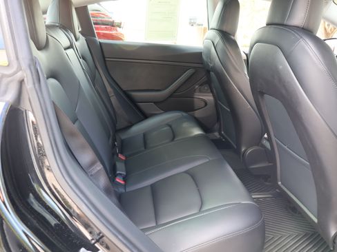 Used 2019 Tesla Model 3 Standard Range Plus RWD image 19