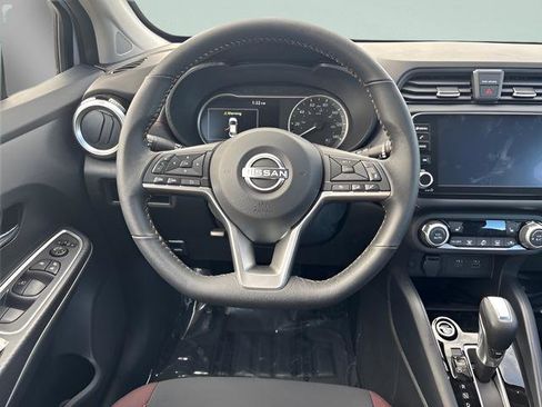 New 2025 Nissan Versa SR w/ Trunk Package FWD image 11