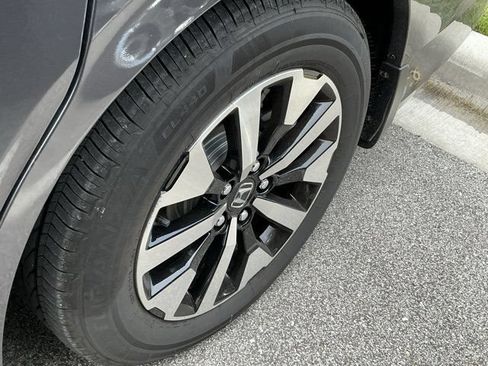 Used 2026 Honda Odyssey EX-L image 18
