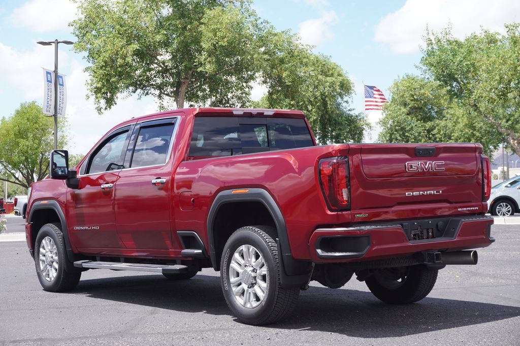 Used 2022 GMC Sierra 3500 Denali AWD/4WD image 4
