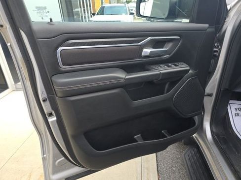 Used 2025 RAM 1500 Big Horn AWD/4WD image 10