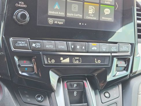 Used 2019 Honda Odyssey EX image 28