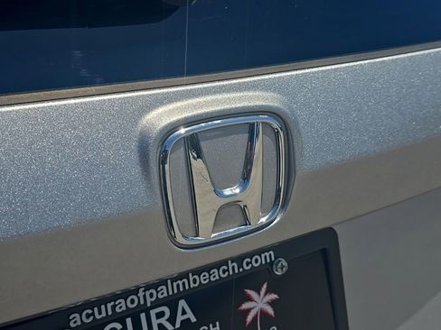 Used 2024 Honda CR-V EX-L image 11