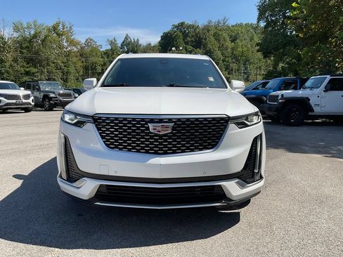 Used 2024 Cadillac XT6 Premium Luxury w/ LPO, Floor Liner Package AWD/4WD image 2