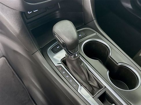 Used 2023 Chevrolet Equinox LT image 17