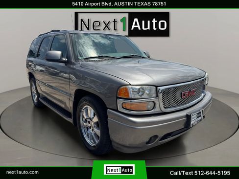 Used 2005 GMC Yukon Denali AWD/4WD image 3