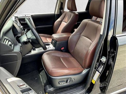 Used 2023 Toyota 4Runner Limited RWD image 23